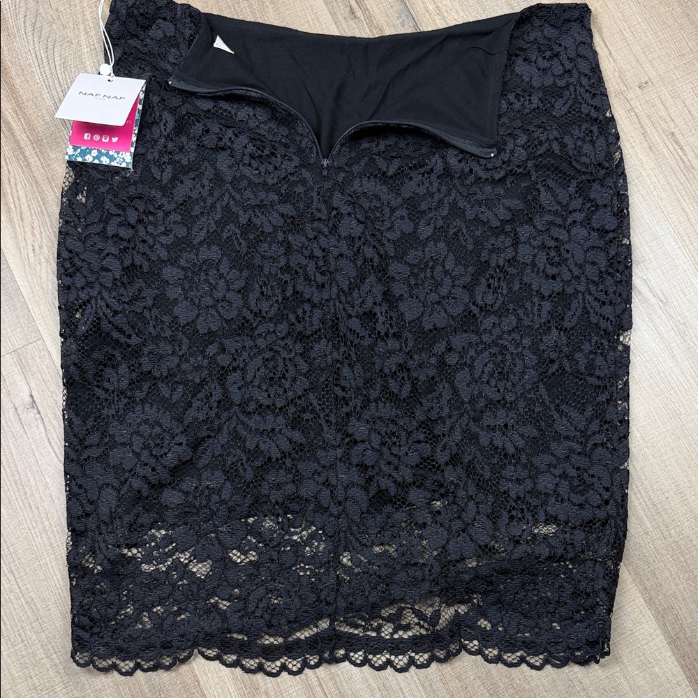 SOLD - Picture 2 of 4